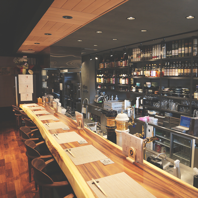 雰囲気の良い店内